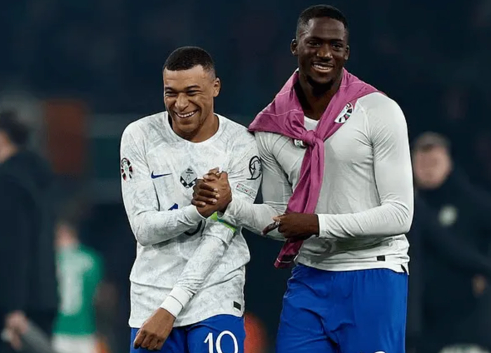 邮报独家：皇马私下要求科纳特不要和利物浦续约，准备免签