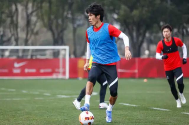 开练数日为何还在拉体能？新海港扬帆正与时间赛跑