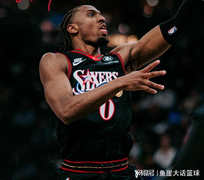 球速体育APP-惨败!布朗27+8+8创纪录,马克西33+6毫无借口,探花23+5全队最低