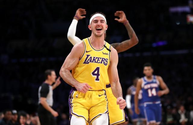 1611560433814018717.jpg 球速体育平台-战公牛湖人三分哑火,但偶尔失常无碍整体提升